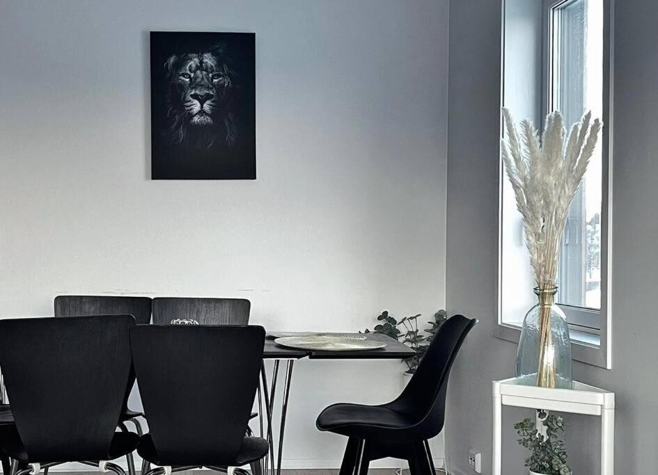 New Magnificent View Apartment Near The Centre ترومسو المظهر الخارجي الصورة